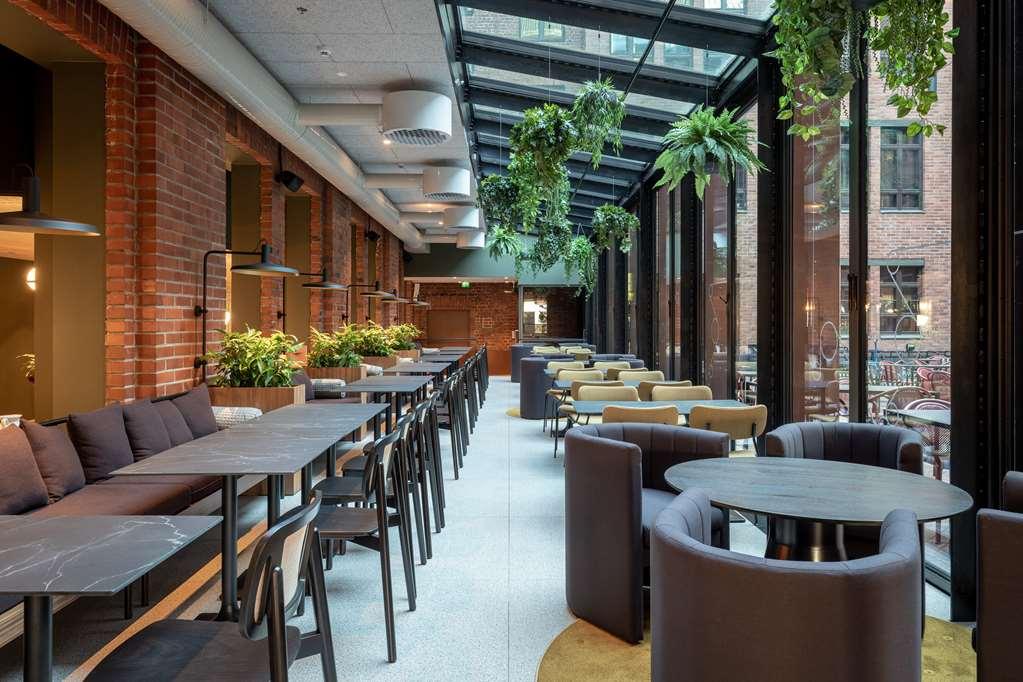 Scandic Helsinki Hub Hotel Restaurant photo